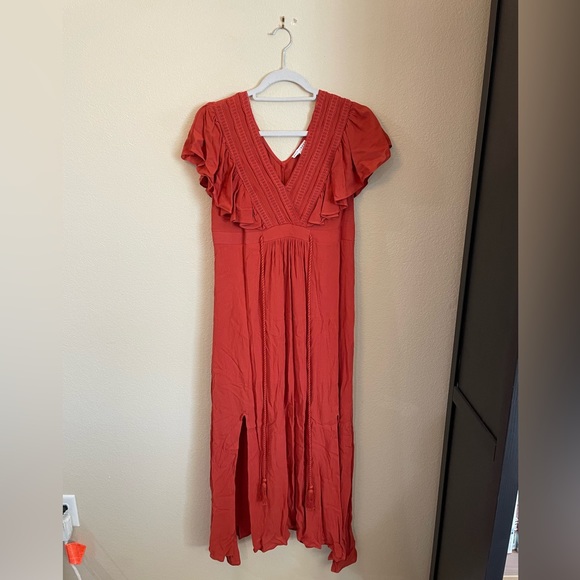 Baltic Born Jennifer Deep V Maxi Dress NWT size M - Picture 4 of 6